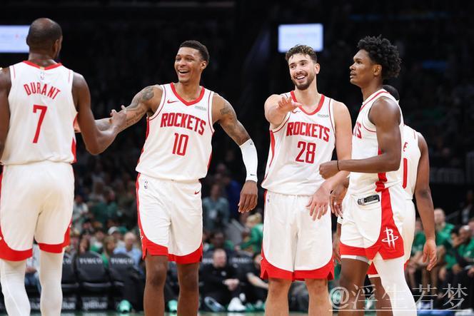 哈登称赞火箭重建成功,申京阿门小贾成长显著 哈登称赞火箭重建成功,申京阿门小贾成长显著