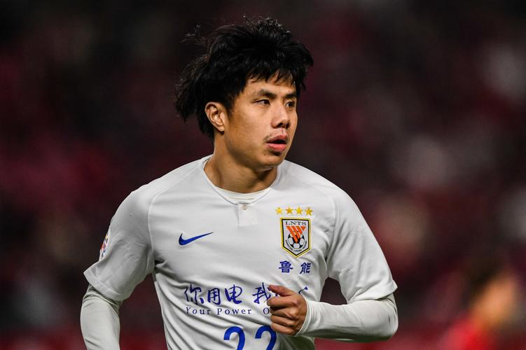 听邓世俊讲述蒿俊闵的成才经 听邓世俊讲述蒿俊闵的成才经